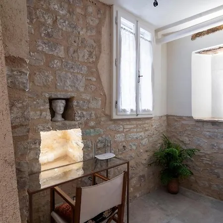 Cornelia Cave Apartment Spello
